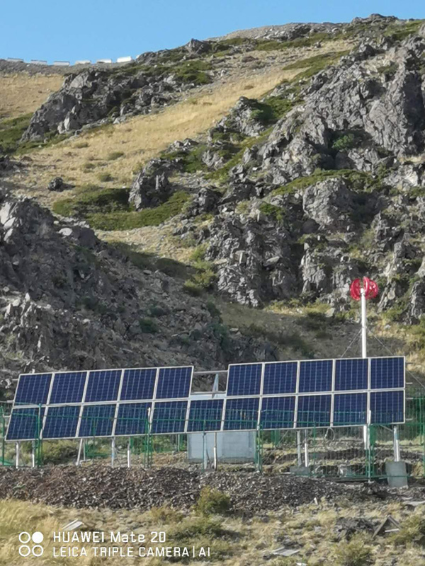 新疆供電系統(tǒng)風(fēng)光互補(bǔ)供電系統(tǒng)