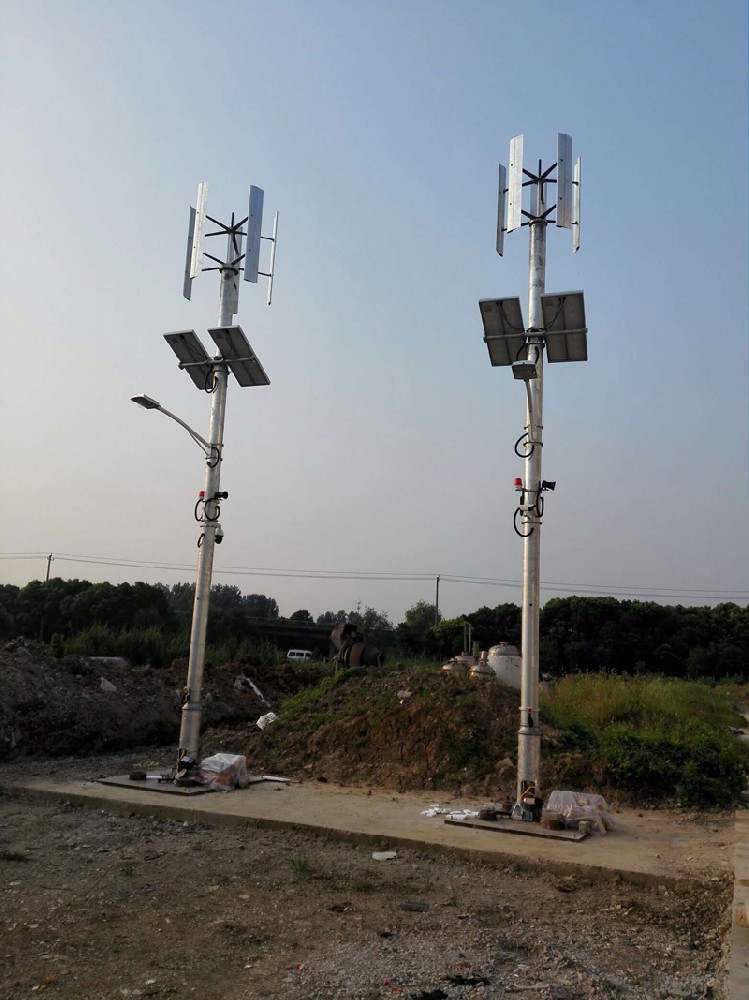 鹽城大豐風(fēng)光互補(bǔ)監(jiān)控路燈一體供電系統(tǒng)